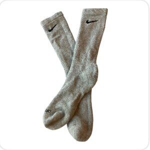 Nike Athletic Crew Socks (2130-10)